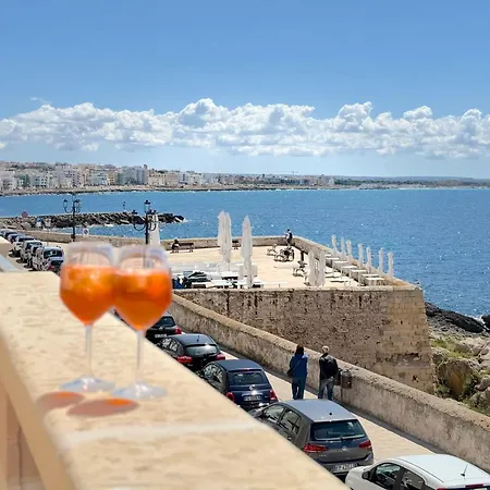 Abuela Teta - Sea Front Apartment Gallipoli
