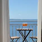 Abuela Teta - Sea Front Appartement