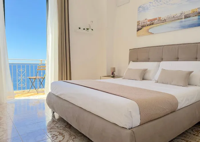 Abuela Teta - Sea Front